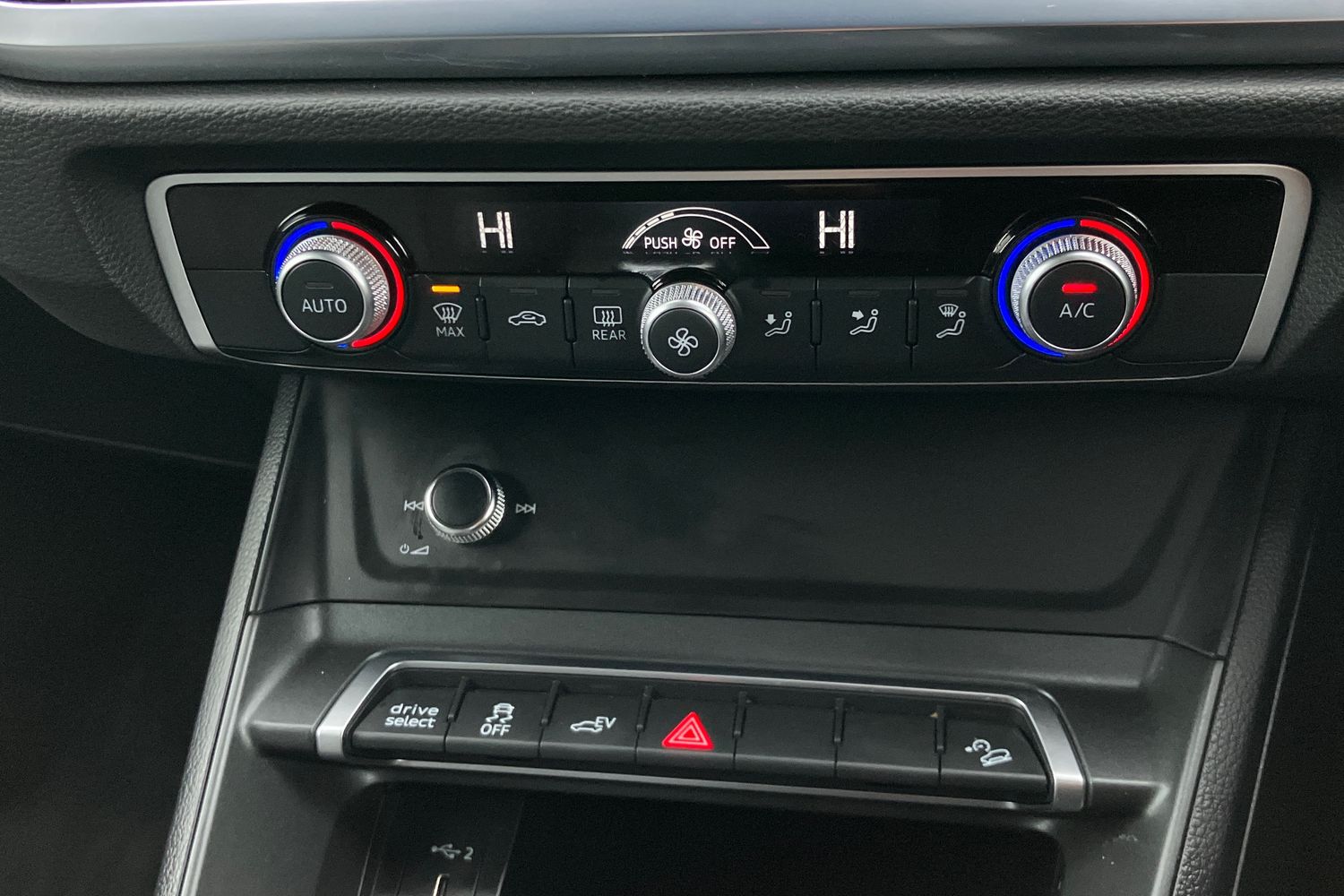 Used Audi Q3 2024 for sale - 78163504: Photo 11