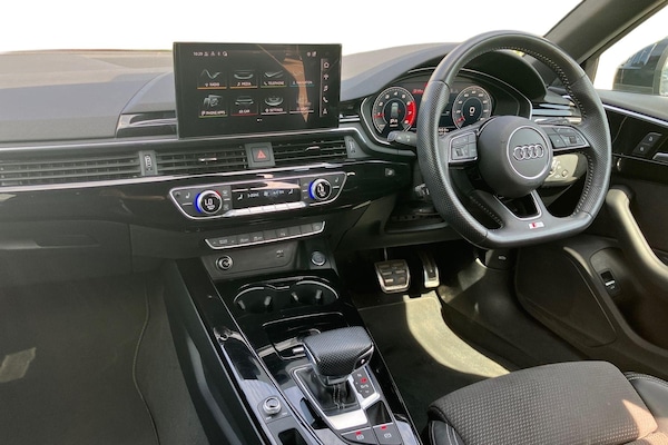 Used Audi A4 2020 for sale - 75680177: Photo 4