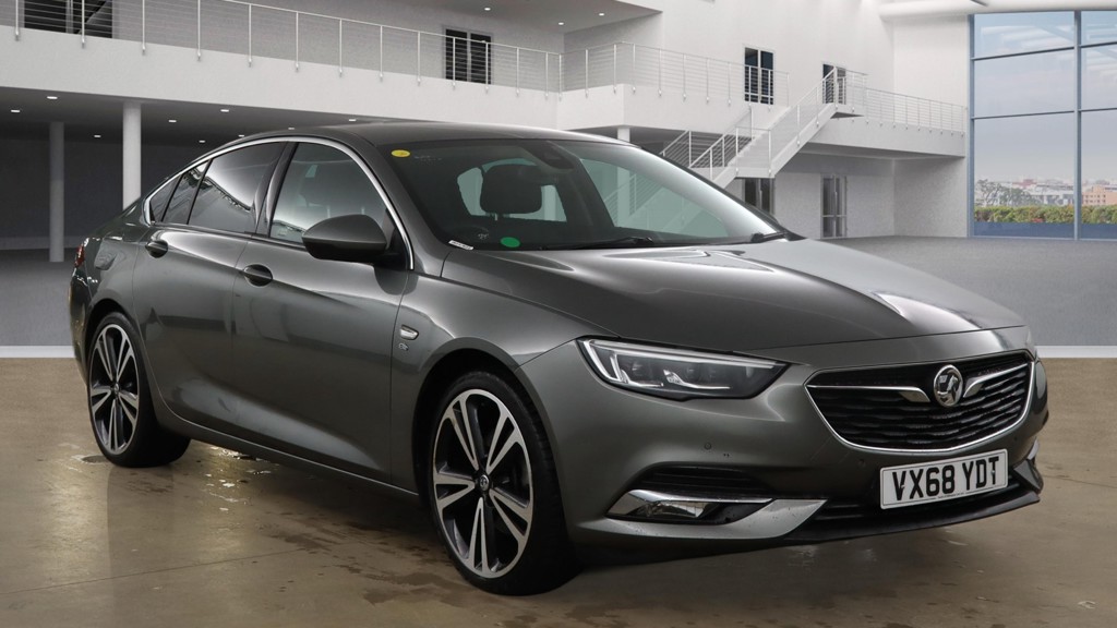 Used Vauxhall Insignia 2018 for sale - 77011482: Photo 1