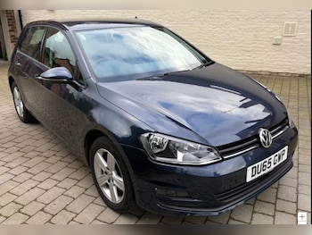Used Volkswagen Golf 2015 for sale - 77820170: Photo