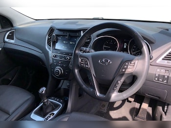 Used Hyundai Santa Fe 2018 for sale - 75549767: Photo