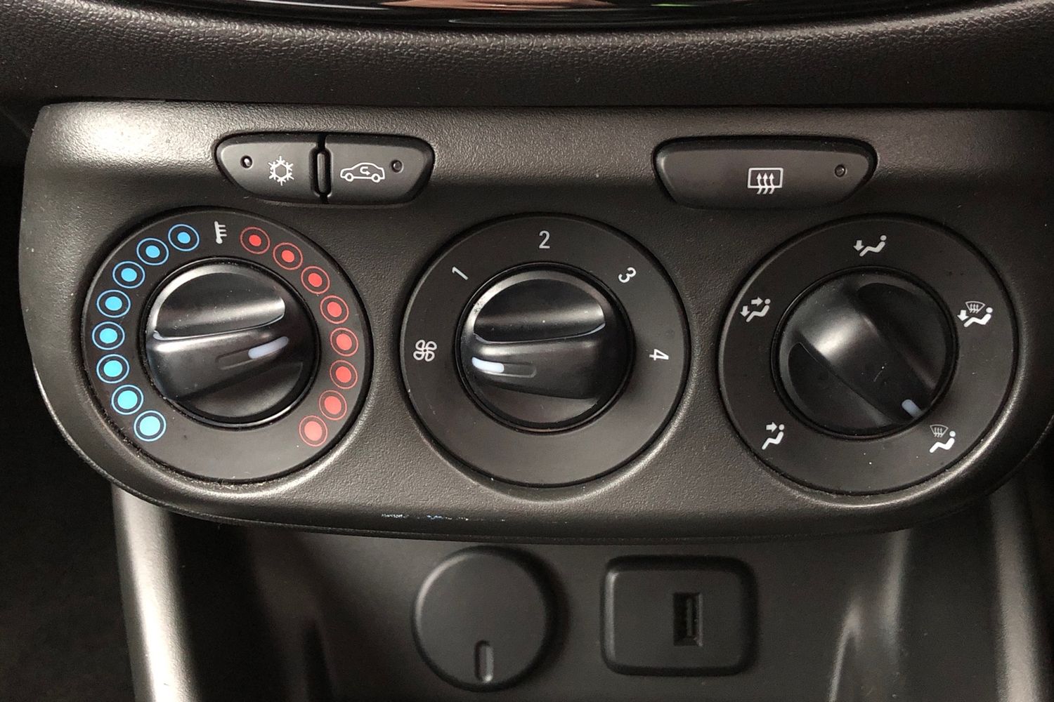 Used Vauxhall Corsa 2019 for sale - 76502999: Photo 11