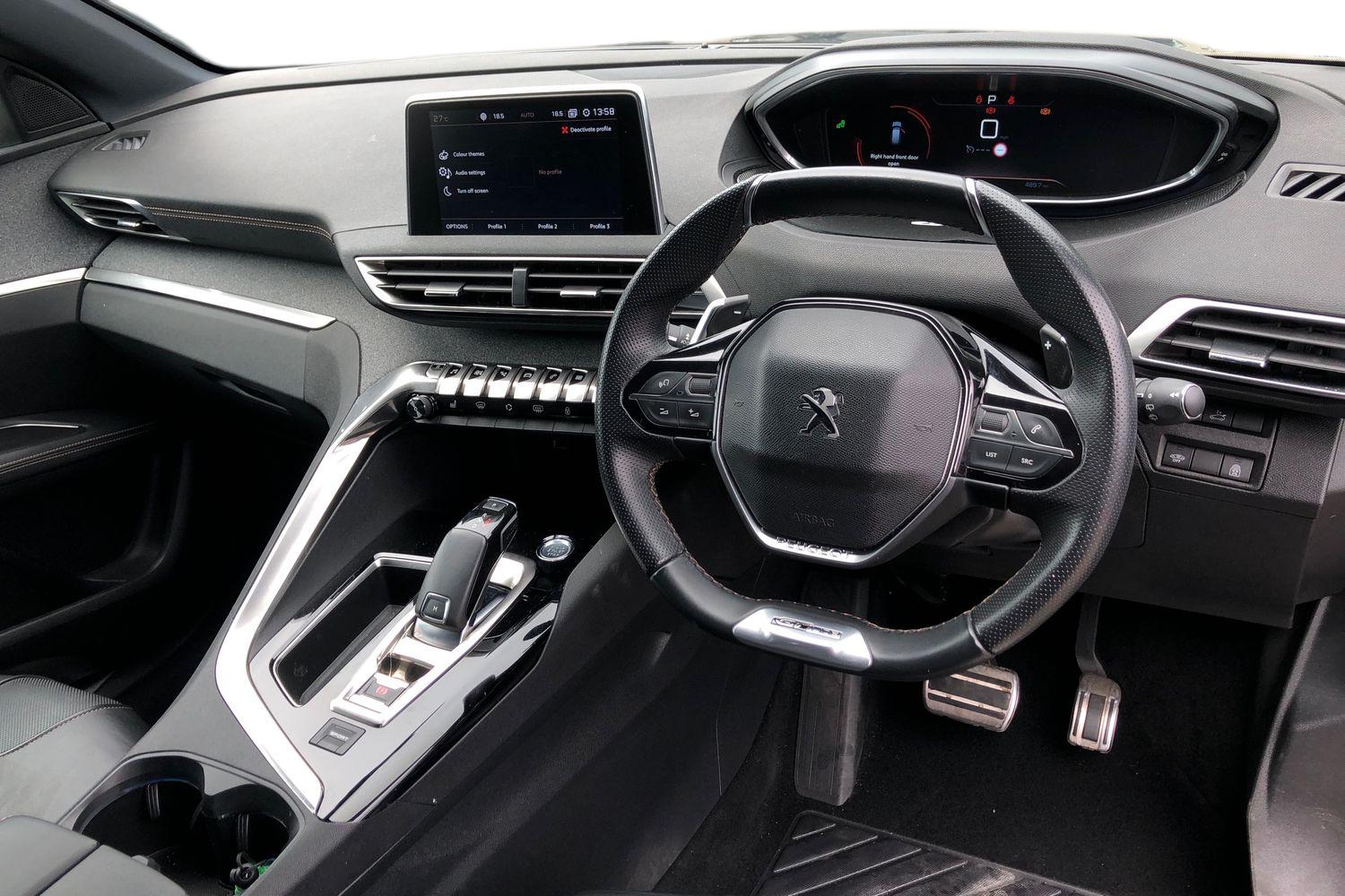 Used Peugeot 3008 2018 for sale - 76435882: Photo 2