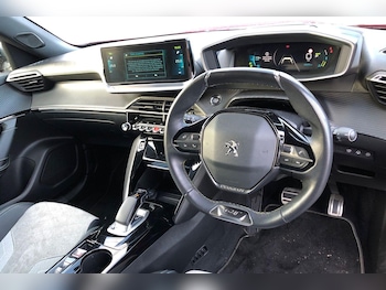 Used Peugeot 2008 2021 for sale - 76783081: Photo