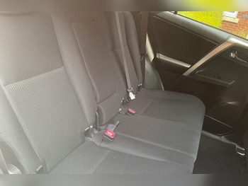 Used Toyota RAV4 2015 for sale - 78632921: Photo