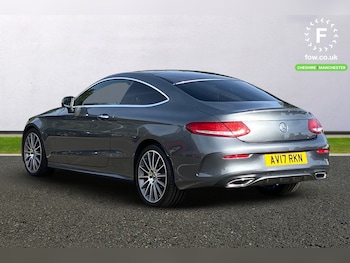 Used Mercedes-Benz C-Class 2017 for sale - 76011161: Photo 2