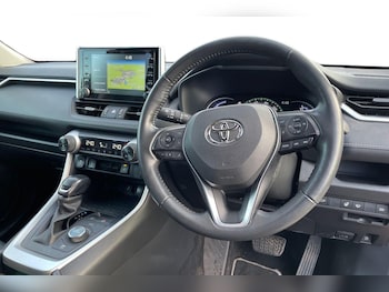 Used Toyota RAV4 2021 for sale - 77733728: Photo