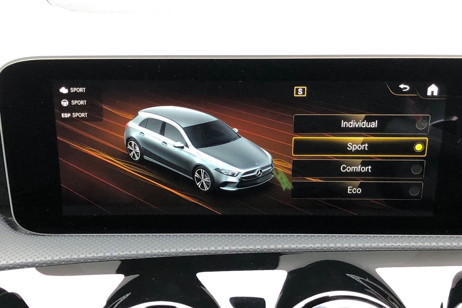 Used Mercedes-Benz A-Class 2019 for sale - 77308758: Photo 12