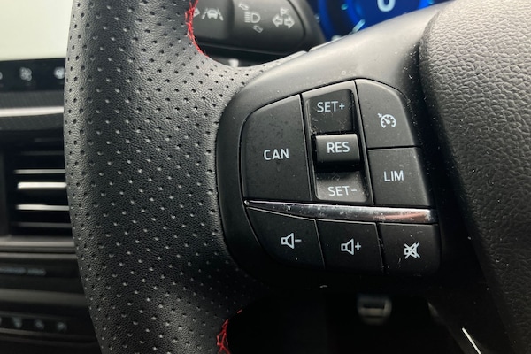 Used Ford Focus 2022 for sale - 75331136: Photo 12