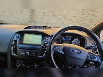 Used Ford Focus 2018 for sale - 78920570: Photo