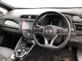 Used Nissan Leaf 2022 for sale - 74735677: Photo