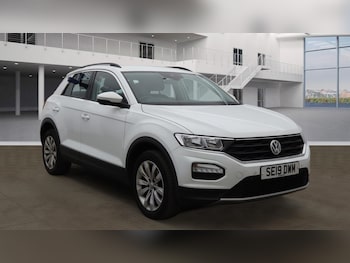 Used Volkswagen T-Roc 2019 for sale - 75898434: Photo