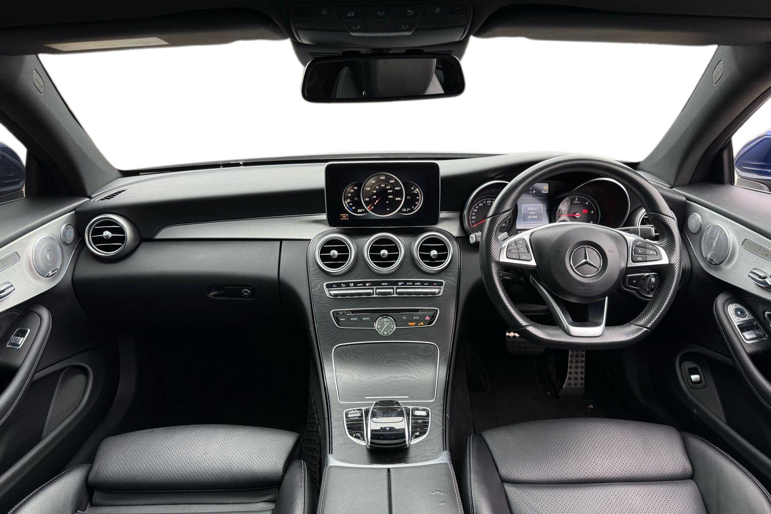 Used Mercedes-Benz C Class 2018 for sale - 77361927: Photo 3