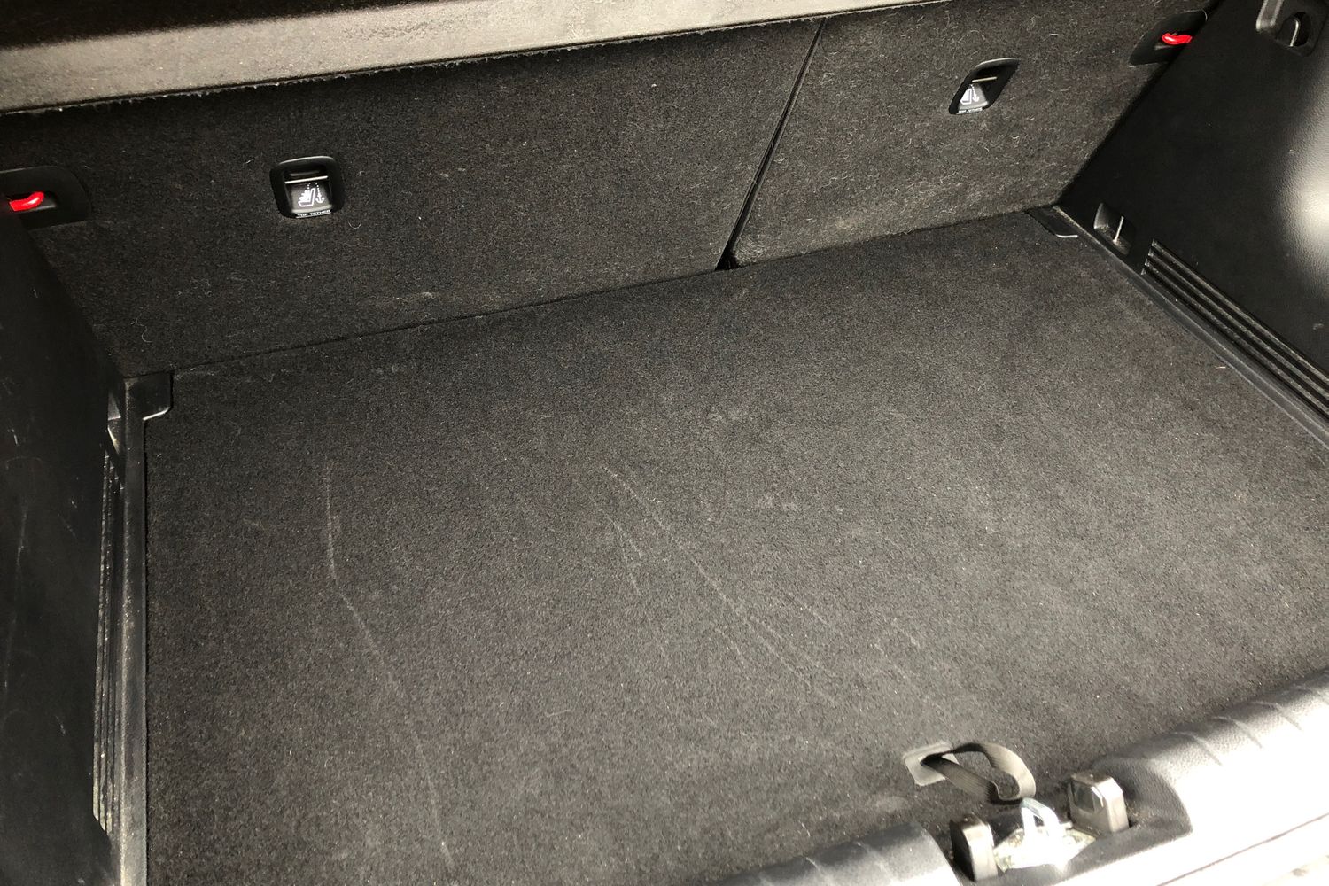 Used Kia Stonic 2018 for sale - 76617078: Photo 14