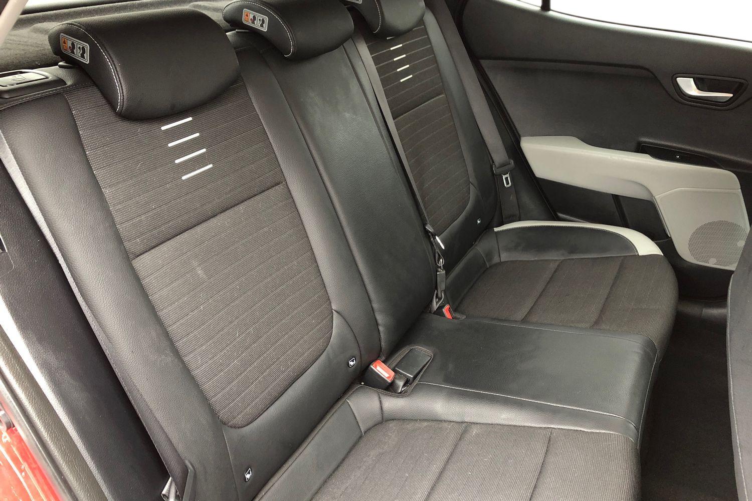 Used Kia Stonic 2018 for sale - 76617078: Photo 16