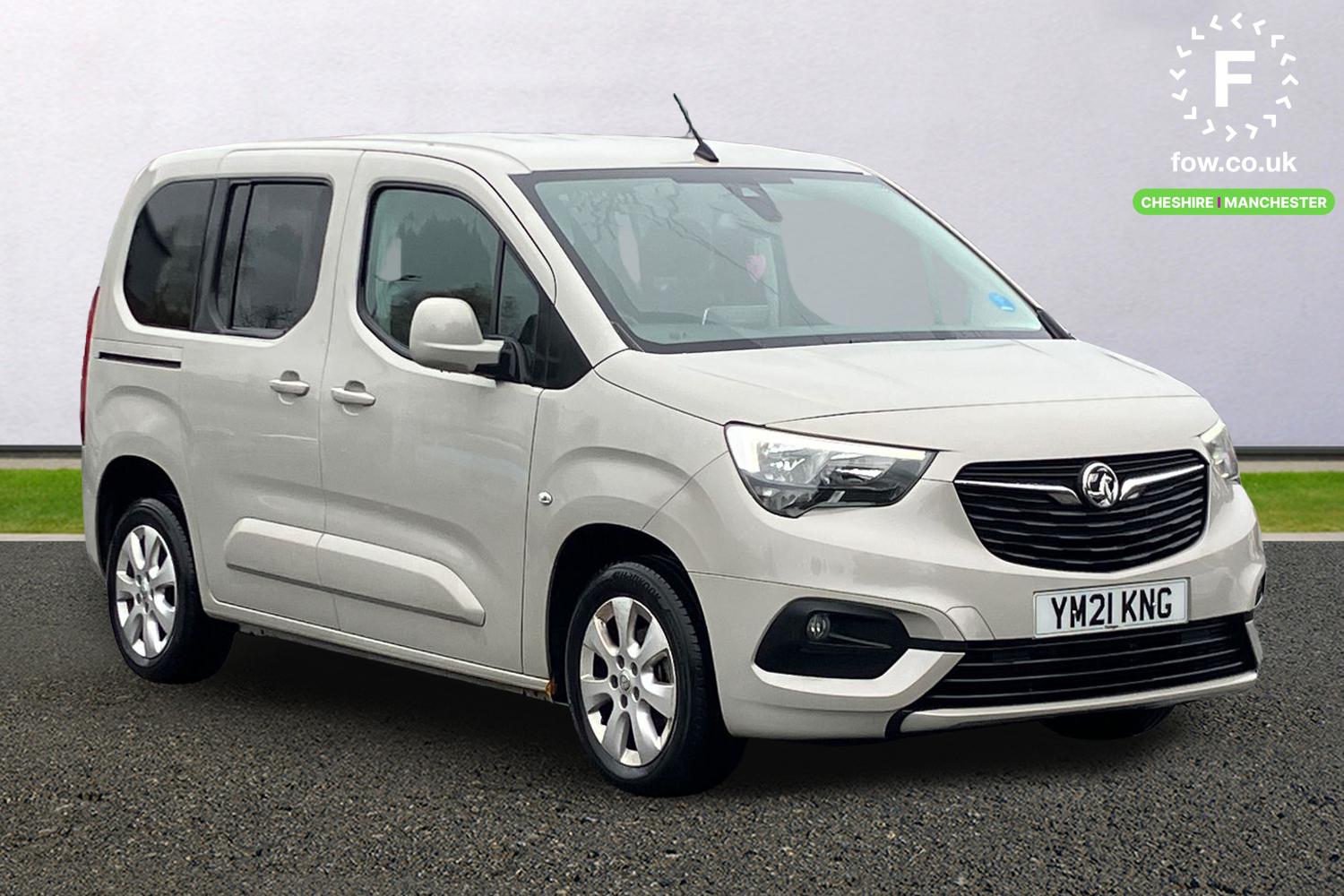Used Vauxhall Combo Life 2021 for sale - 76546124: Photo 1