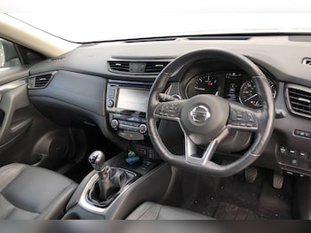Used Nissan X-Trail 2020 for sale - 75834643: Photo