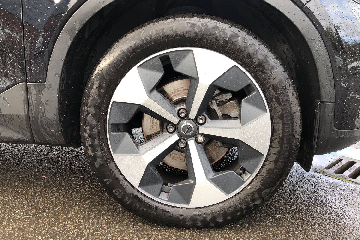 Used Volvo XC40 2023 for sale - 75872113: Photo 17