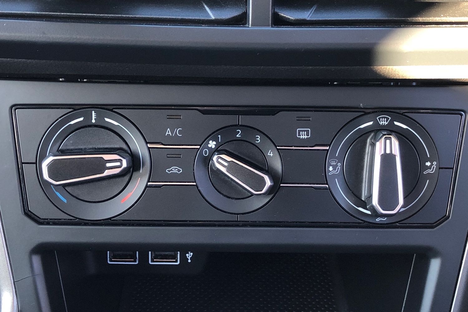 Used Volkswagen Polo 2019 for sale - 76610968: Photo 10