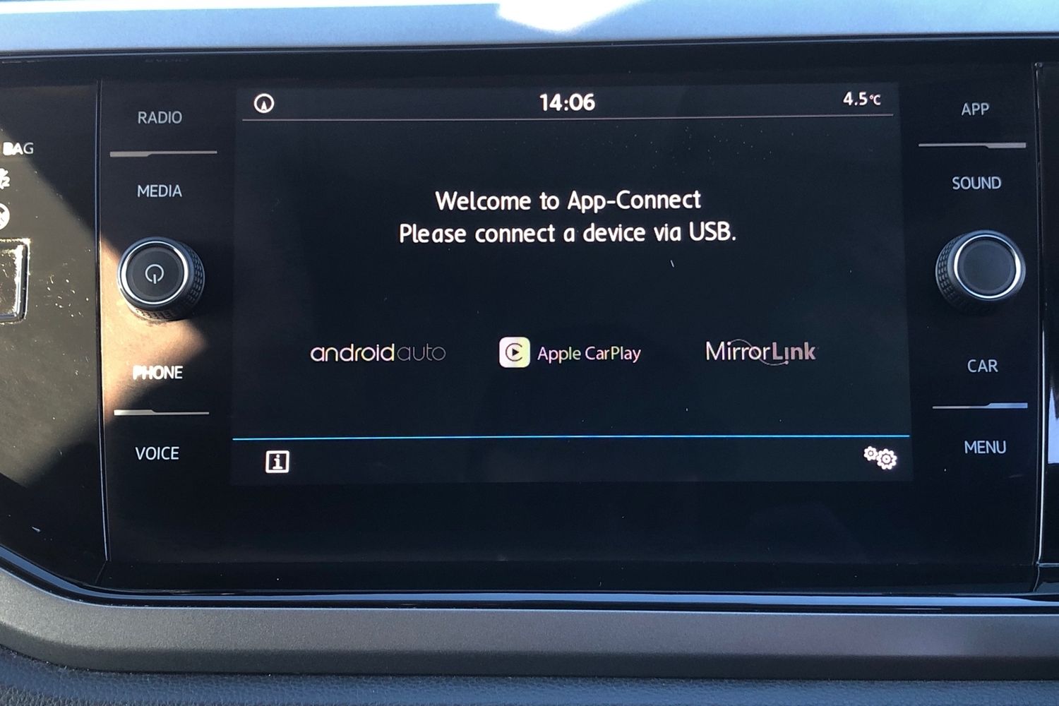 Used Volkswagen Polo 2019 for sale - 76610968: Photo 8