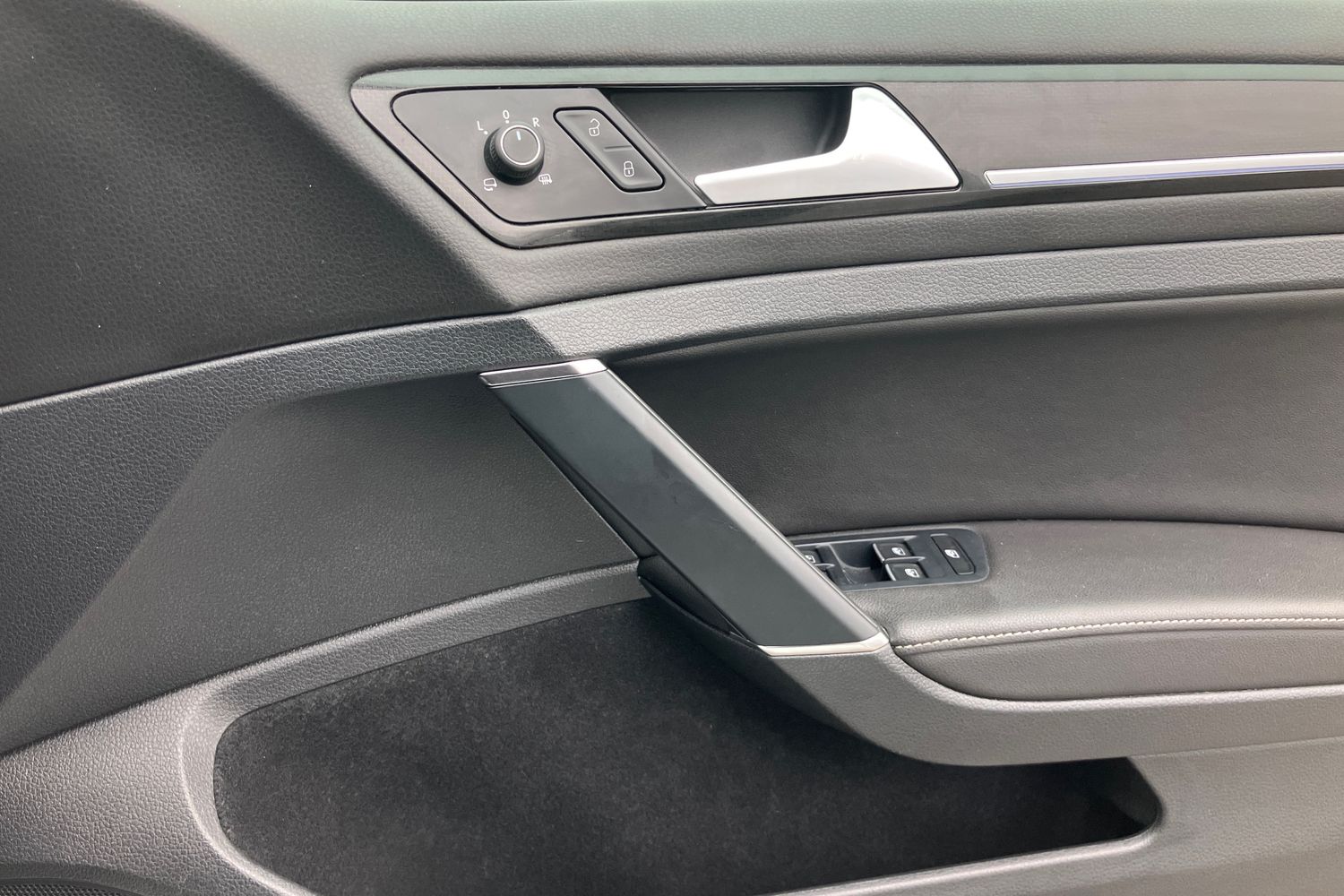 Used Volkswagen Golf 2018 for sale - 75957744: Photo 18