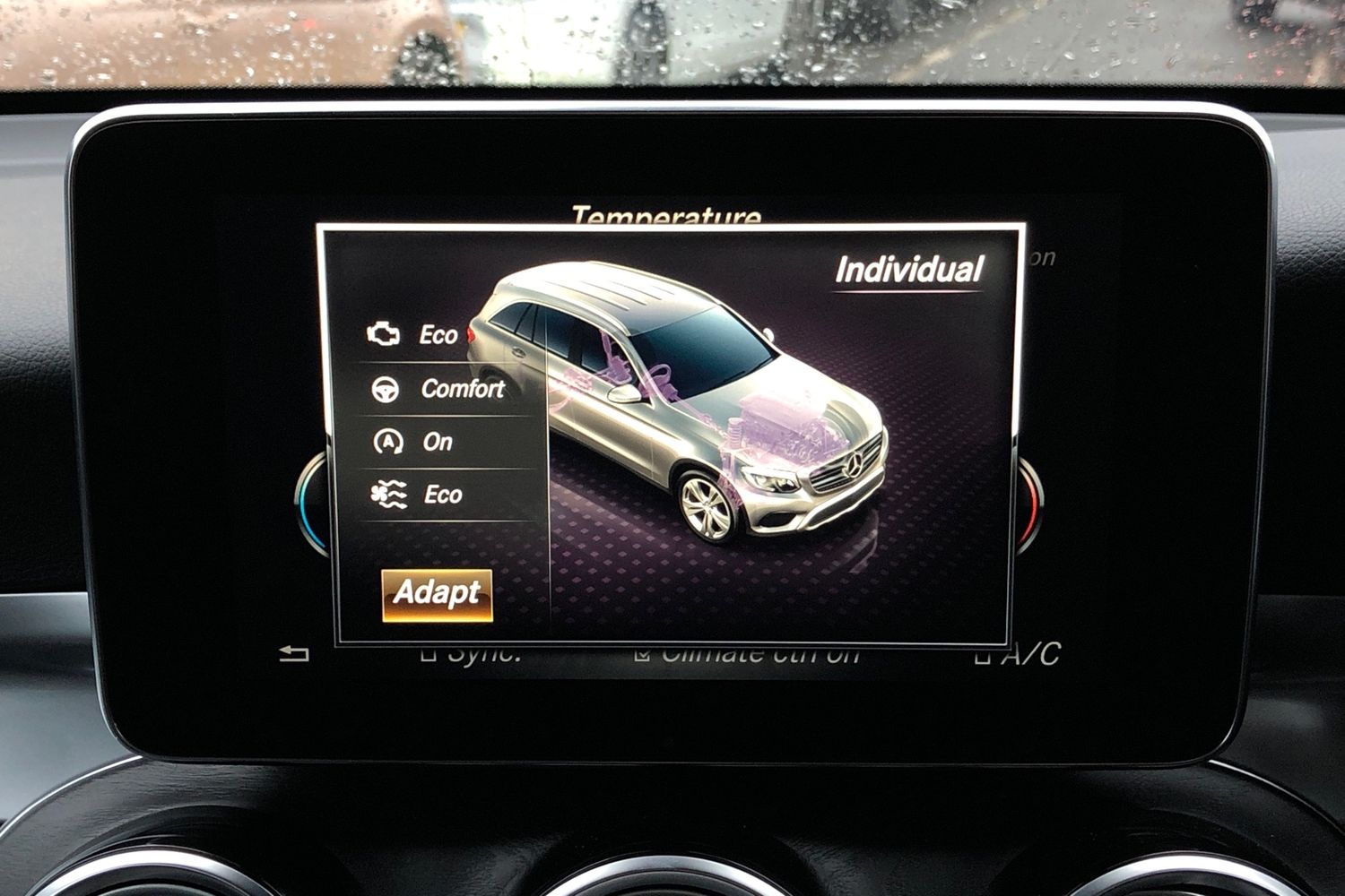 Used Mercedes-Benz GLC 2018 for sale - 76884169: Photo 11