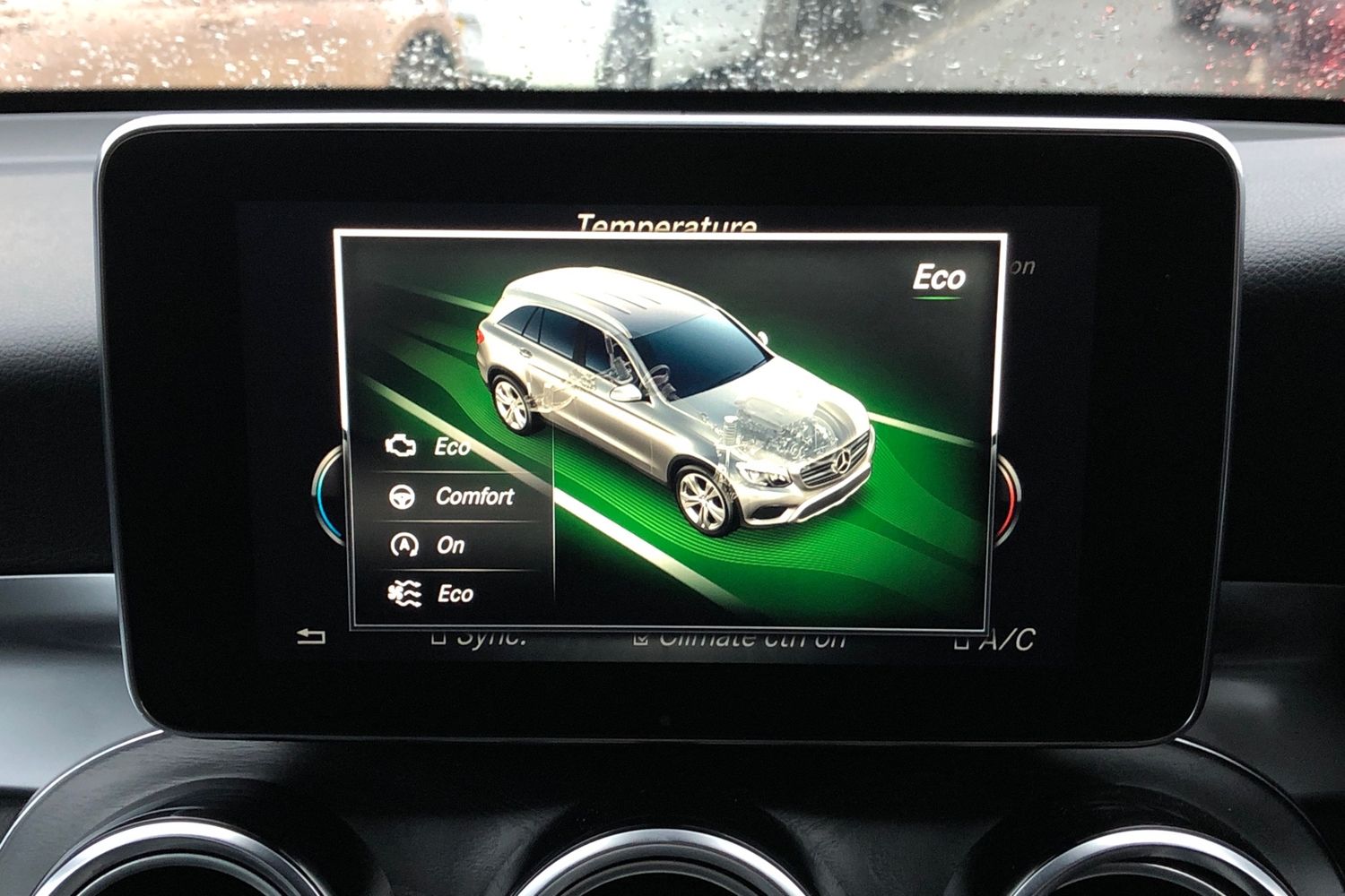 Used Mercedes-Benz GLC 2018 for sale - 76884169: Photo 15