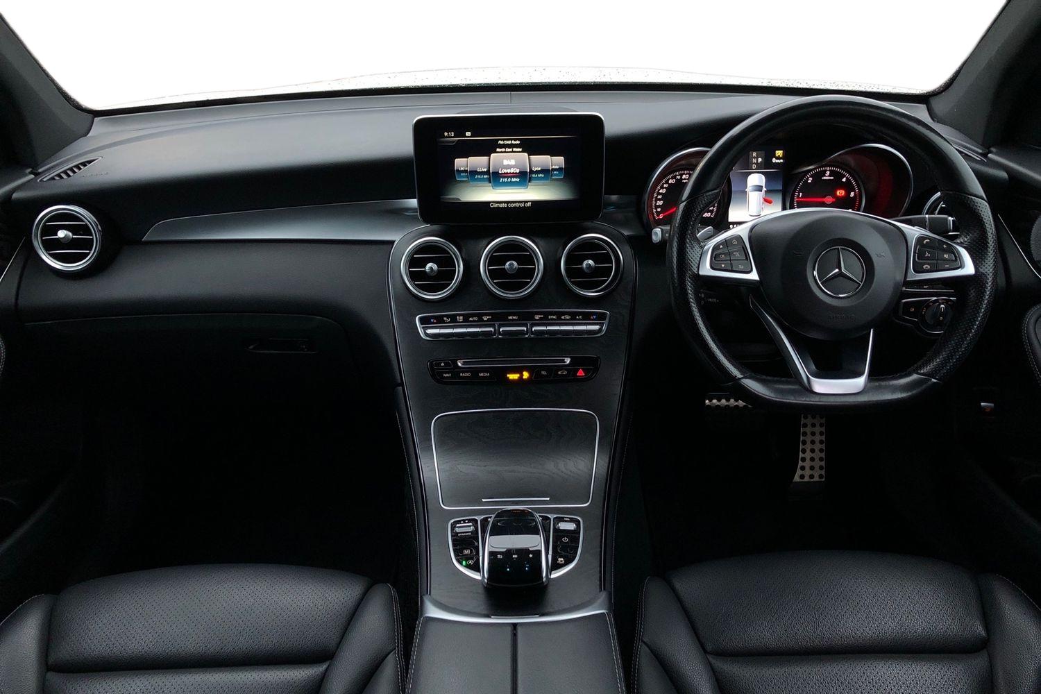 Used Mercedes-Benz GLC 2018 for sale - 76884169: Photo 3