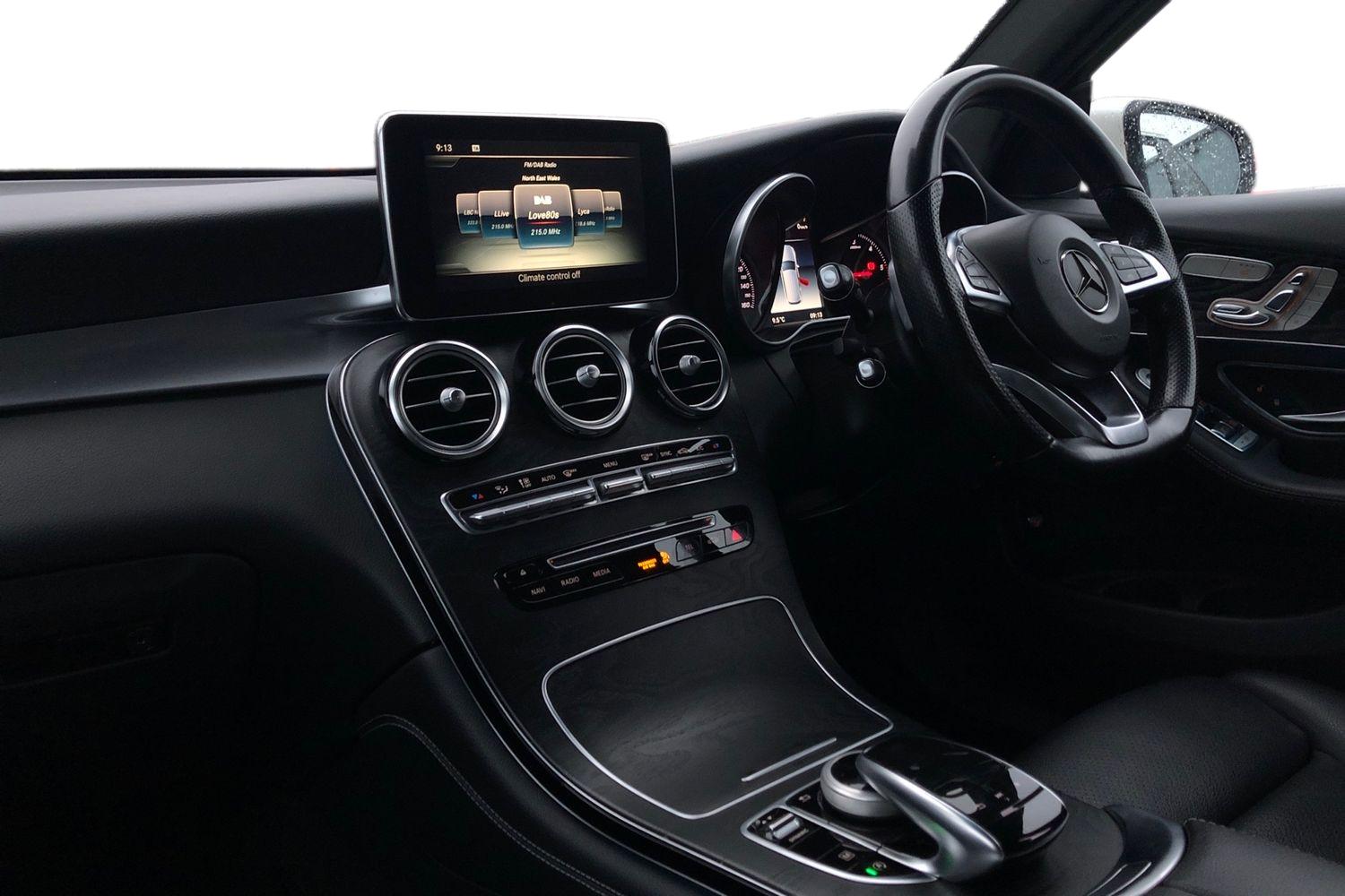 Used Mercedes-Benz GLC 2018 for sale - 76884169: Photo 4