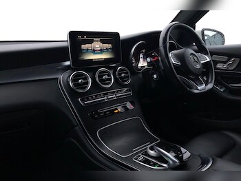 Used Mercedes-Benz GLC 2018 for sale - 76884169: Photo