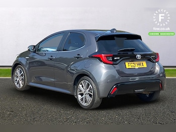 Used Toyota Yaris 2021 for sale - 75568068: Photo