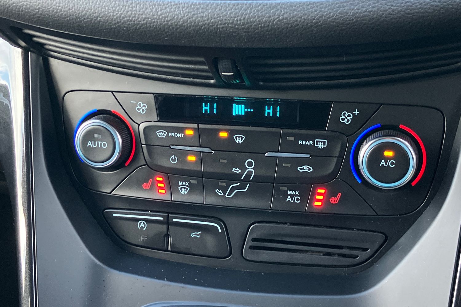 Used Ford Kuga 2018 for sale - 76569516: Photo 15