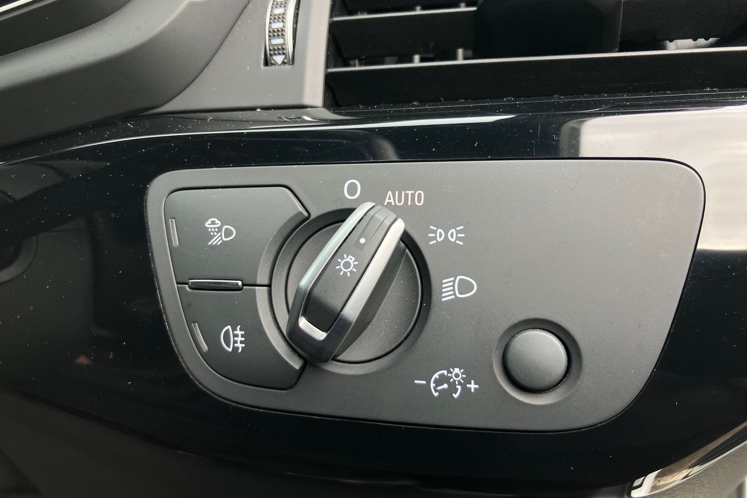 Used Audi A4 2020 for sale - 77593401: Photo 22