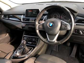 Used BMW 2 Series 2017 for sale - 74841517: Photo