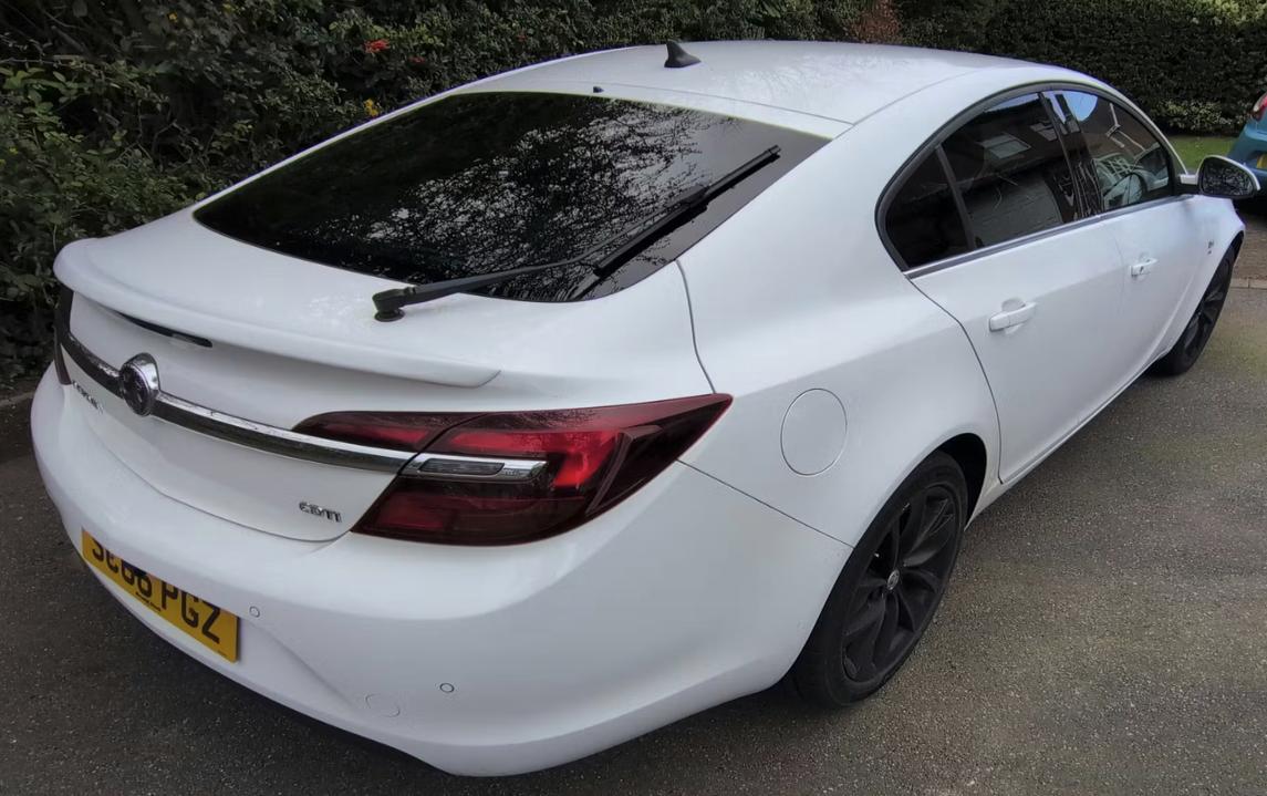 Used Vauxhall Insignia 2016 for sale - 78155026: Photo 2