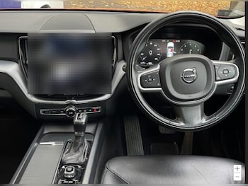 Used Volvo XC60 2018 for sale - 76515988: Photo