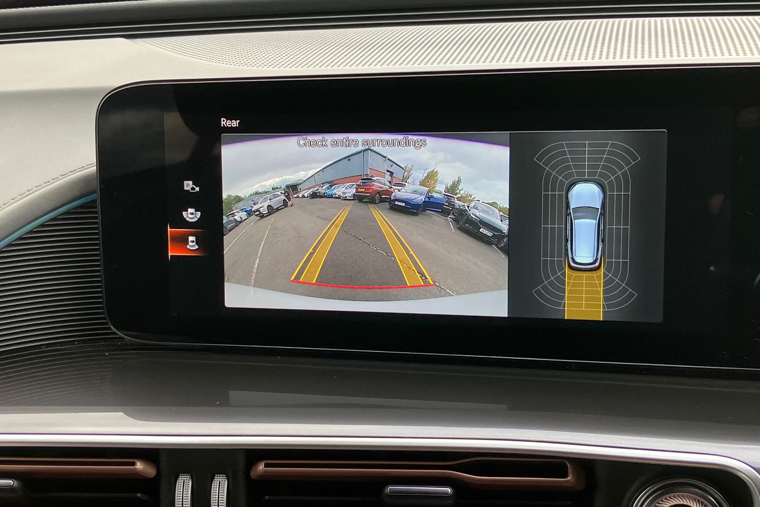 Used Mercedes-Benz EQC 2022 for sale - 76594400: Photo 8