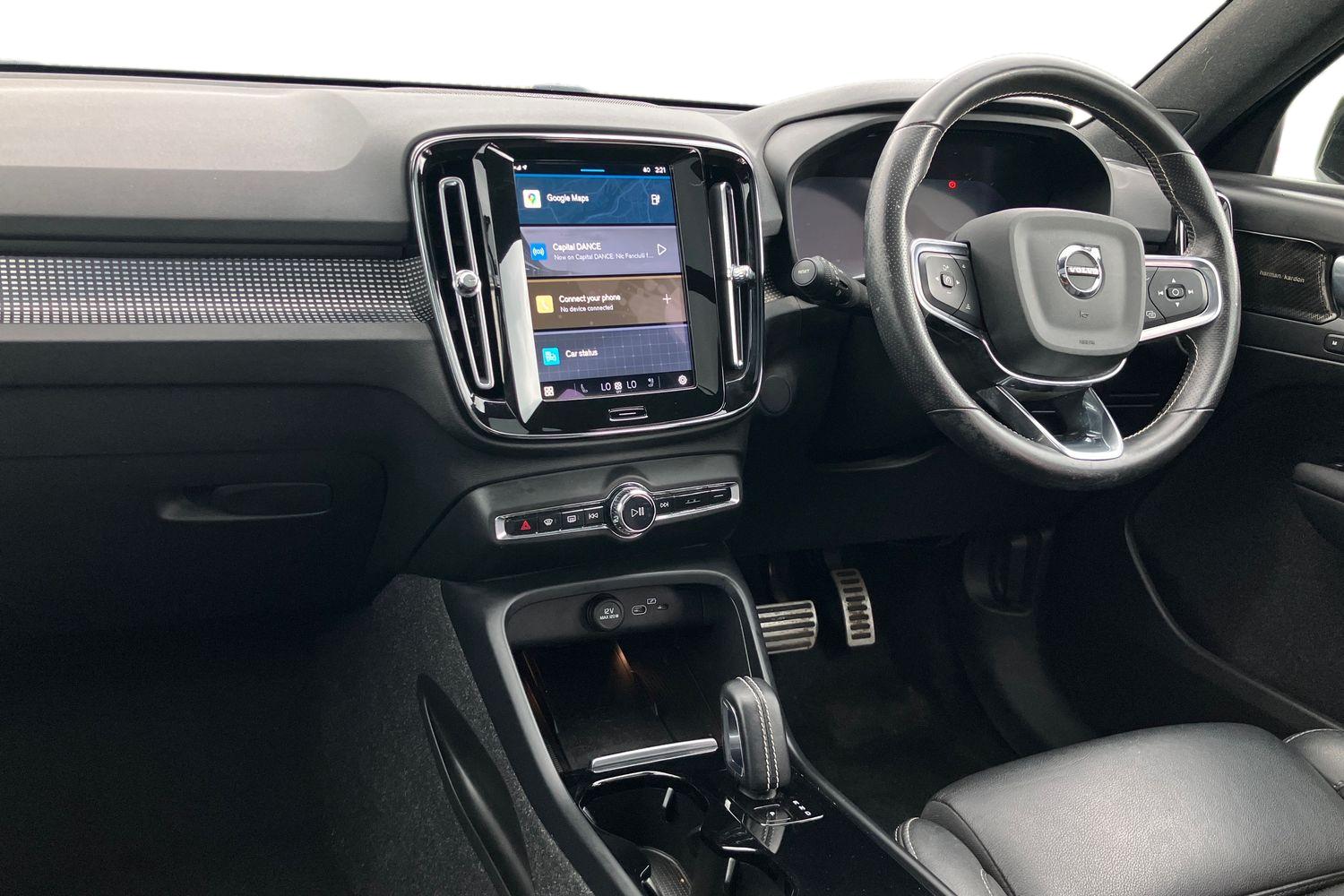 Used Volvo XC40 2021 for sale - 76115191: Photo 4