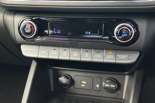 Used Hyundai KONA 2022 for sale - 75999743: Photo 9