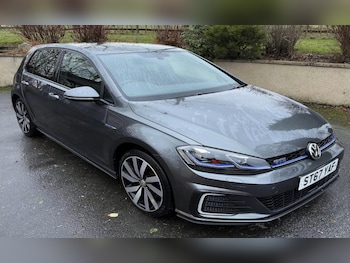 Used Volkswagen Golf 2018 for sale - 77444060: Photo