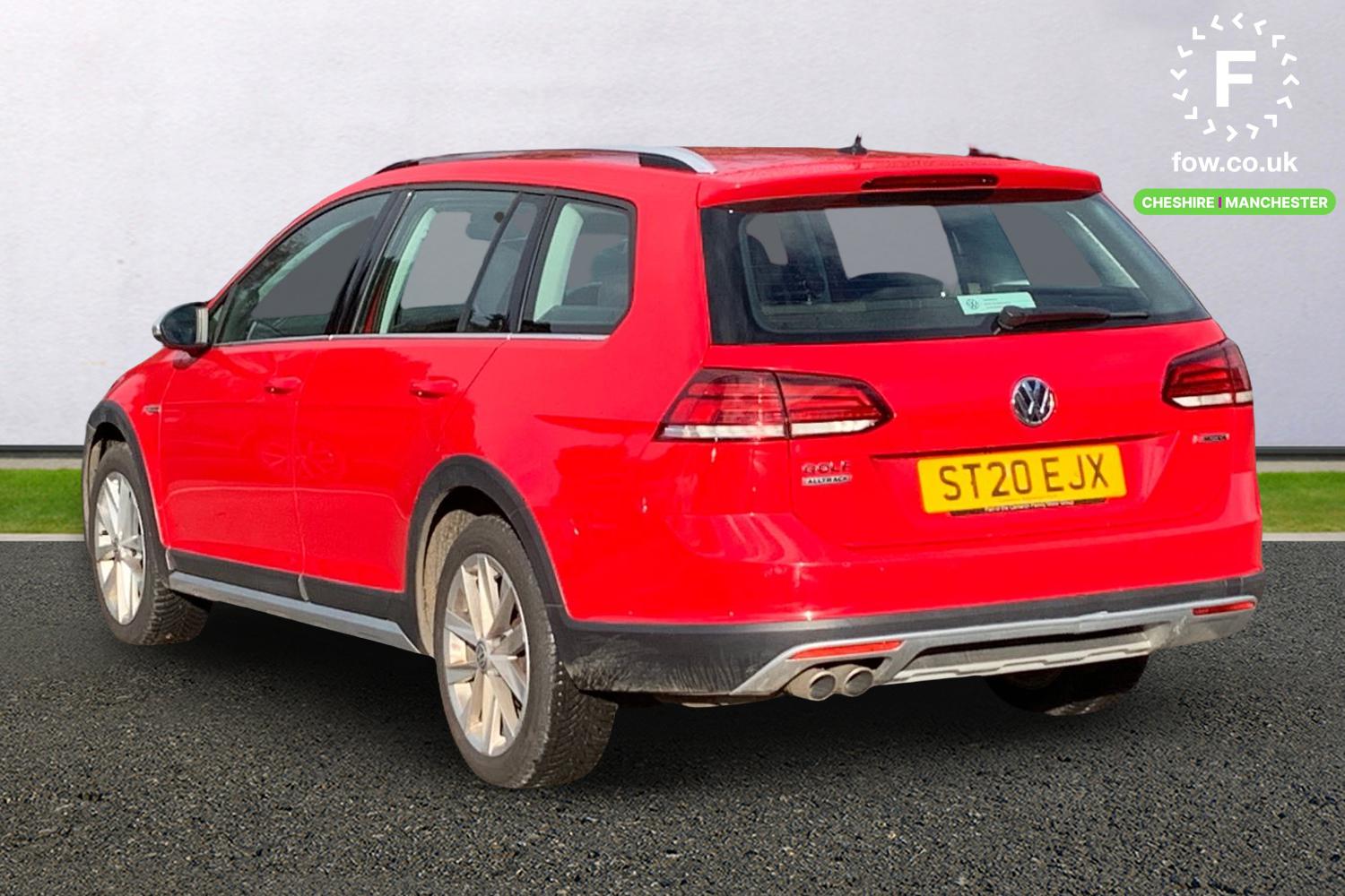 Used Volkswagen Golf 2020 for sale - 76588024: Photo 2