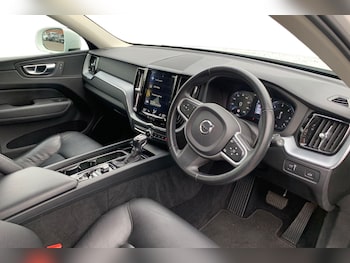 Used Volvo XC60 2020 for sale - 76236773: Photo