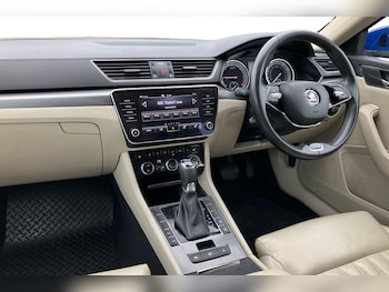 Used Skoda Superb 2021 for sale - 77801723: Photo