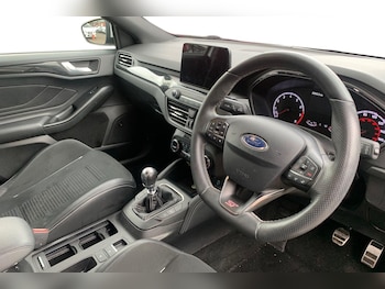Used Ford Focus 2019 for sale - 77527425: Photo