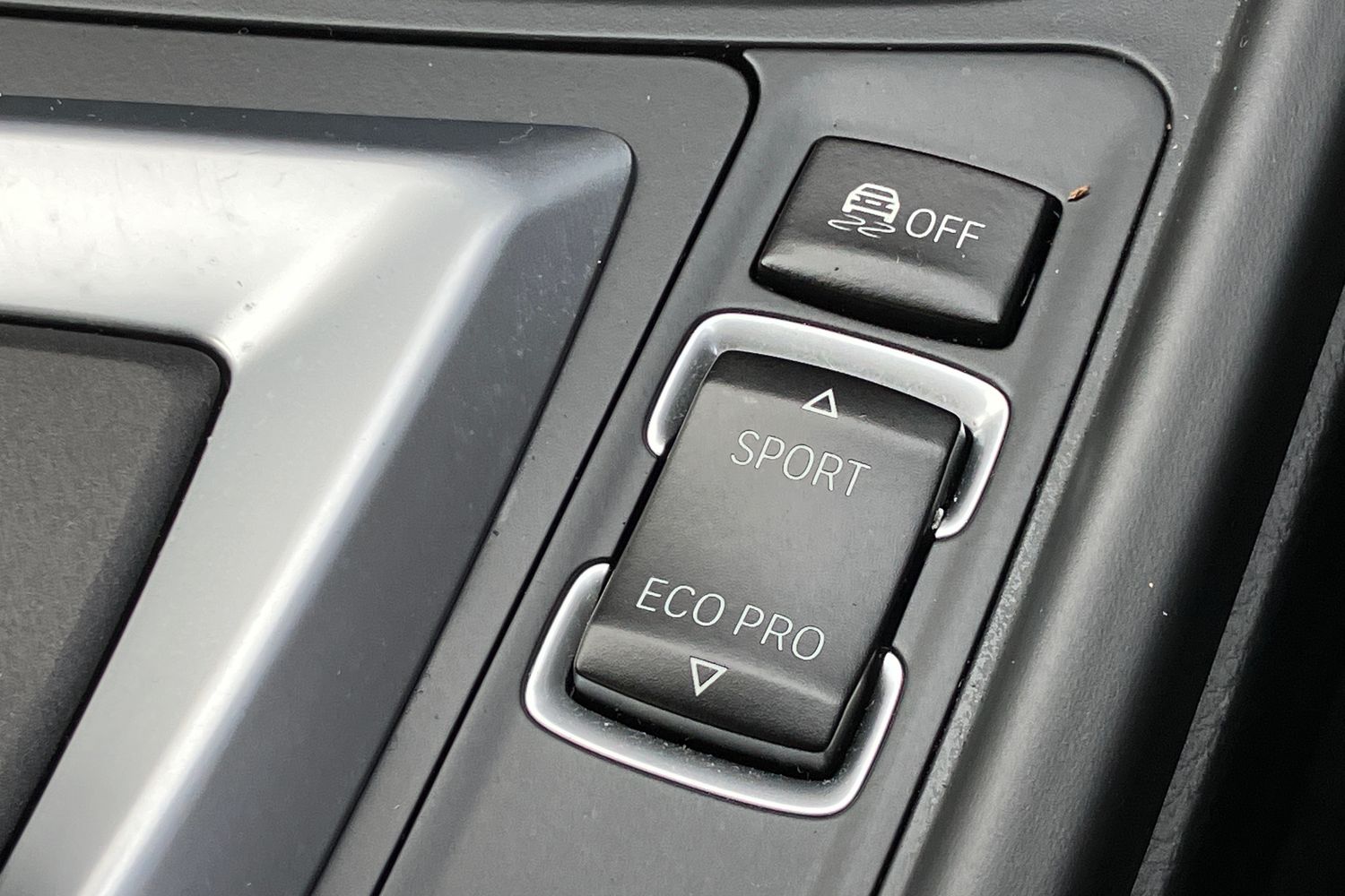 Used BMW 3 Series 2017 for sale - 76346400: Photo 12