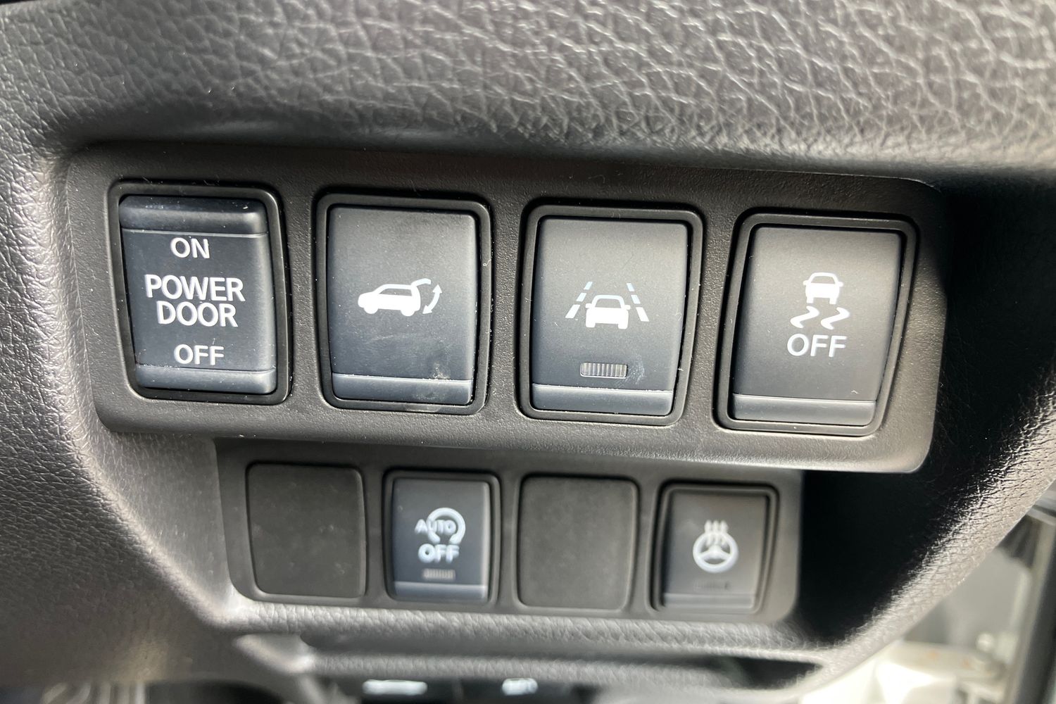 Used Nissan X-Trail 2020 for sale - 76097361: Photo 19