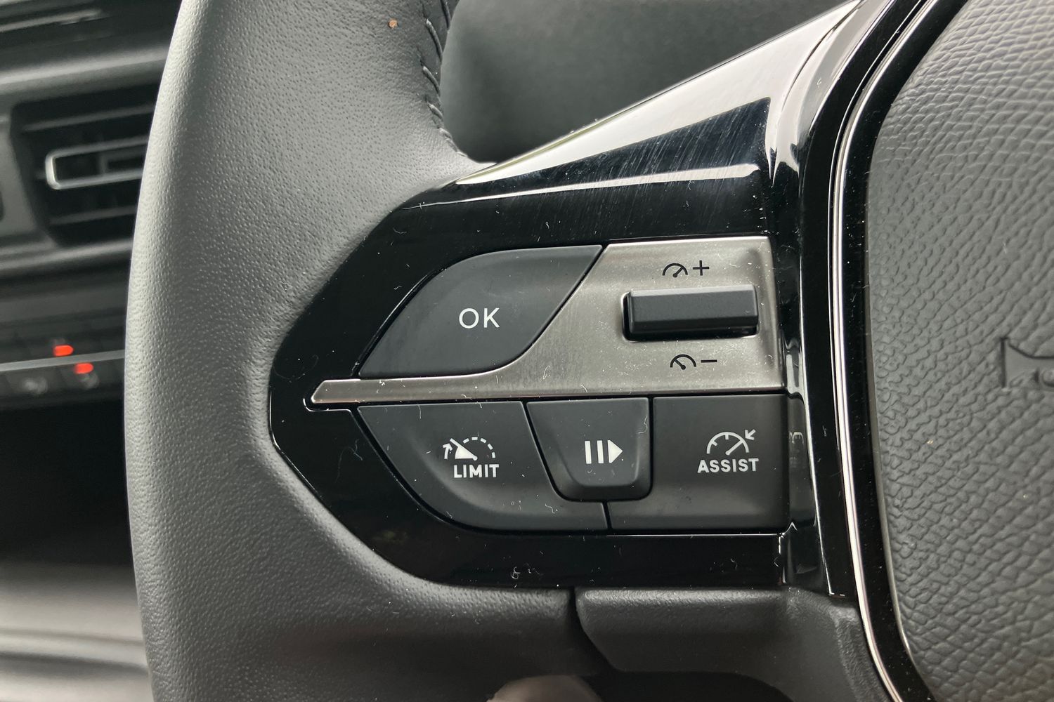 Used Peugeot Rifter 2025 for sale - 77527749: Photo 9