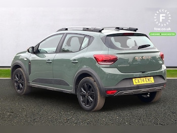 Used Dacia Sandero Stepway 2024 for sale - 76224667: Photo 2