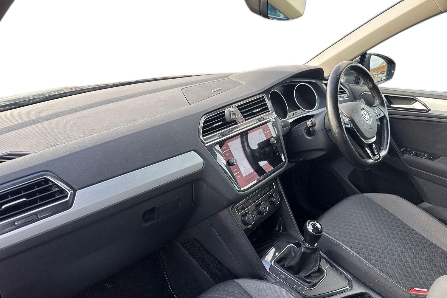 Used Volkswagen Tiguan 2018 for sale - 77064473: Photo 4