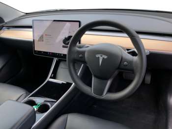 Used Tesla Model 3 2020 for sale - 74923549: Photo